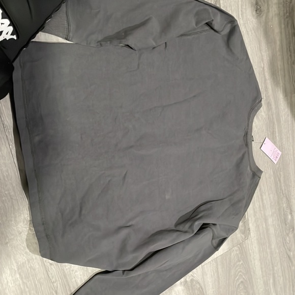 Gray wild fable Juniors long sleeve thermal shirt, size large - Picture 3 of 3